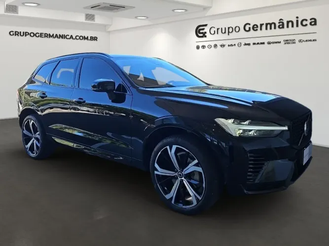 Volvo XC-60 T-8 Ultra Dark 2.0 AWD (híbrido) 2025