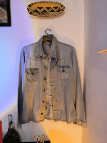 blusão jeans customizado unissex - "dirty girl"