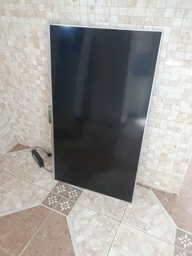 TV Sony - Retirada de peças