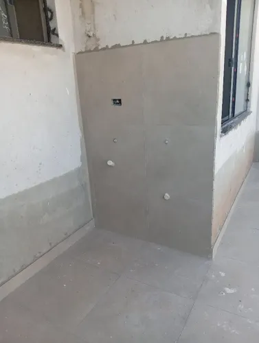 Pedreiro pequeno reparo 
