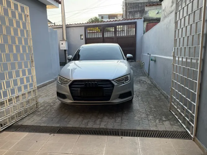 Audi A3 Sedan 1.4 TFSI Flex Tiptronic 4P 2017