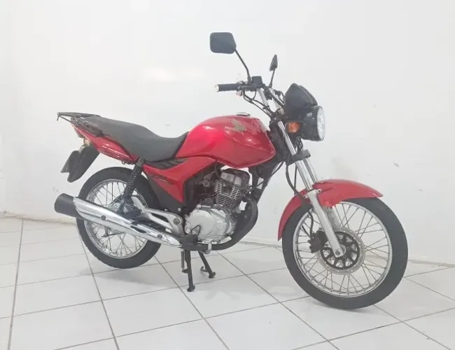 Honda Cg 150 Fan Esdi! Ano 2013! Top Diferenciada! Financiamos e Aceitamos trocas!