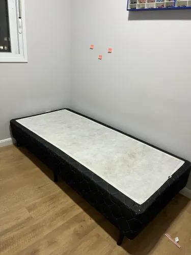 Cama solteiro