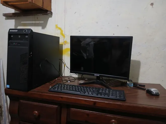 PC PRA LEVAR LOGO 