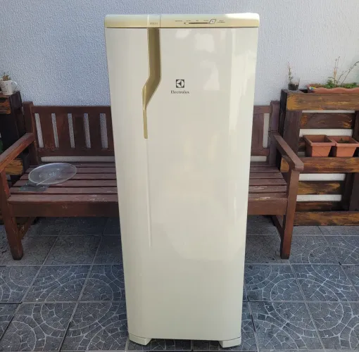 Geladeira Electrolux  RDE33  + entrega grátis em Sorocaba. 