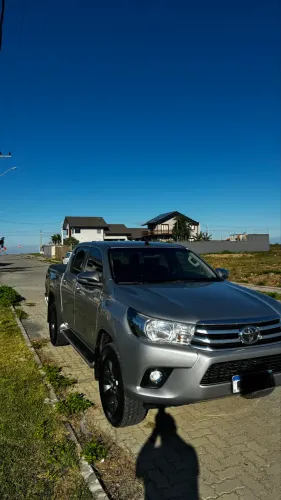 Toyota Hilux CD SR 4X2 2.7 16v/2.7 Flex Aut. 2017
