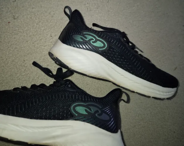 Tênis original Olympikus Eleva + Hypersox Preto Tam 37/38 - Detalhes furta-cor/metalizados