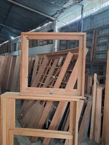 Janela maxim-ar 80x80 última peça