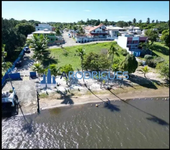 Terreno de 300m² à Venda em Barra do Jacuípe, Excelente Localização em Condomínio