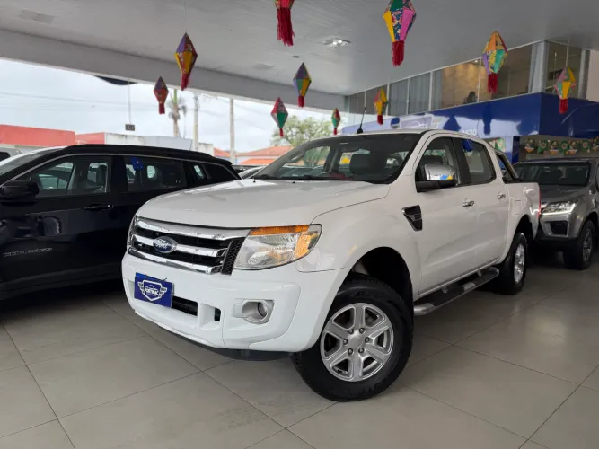 Ford Ranger XLT 2.5 16V 4X2 CD Flex 2016