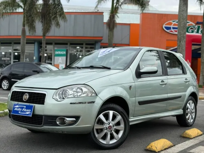 Fiat Palio Essence Dualogic 1.6 Flex 16V 5P 2011