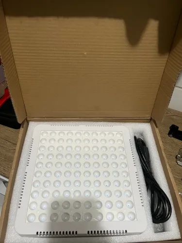 Painel LED Grow Light Full Spectrum 300W (50W Reais) - Novo na Caixa