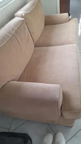 Sofá 4 lugares (quem buscar primeiro leva)