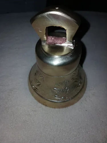 Sino de bronze antigo com 14 cm e 1 kg