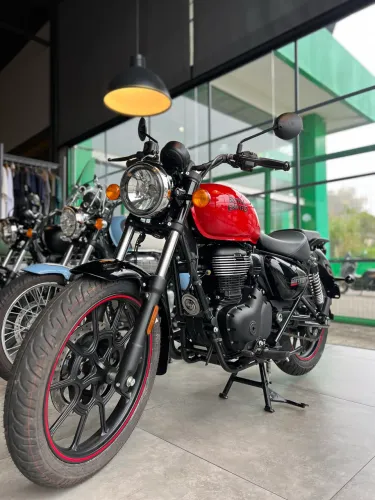 Meteor 350 Fireball Red - 0km