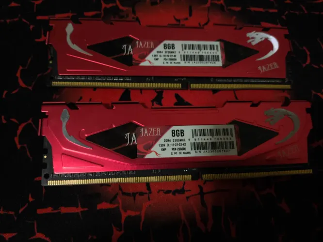 Vendo, Memória Ram Ddr4 8gb 2 pentes 