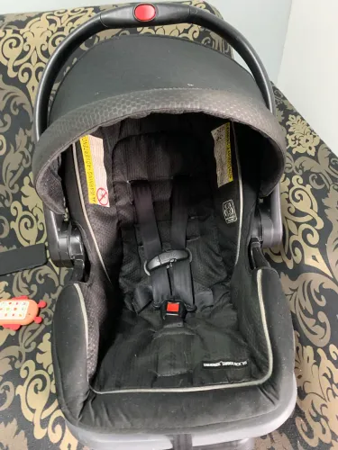 Bebê conforto com base  Graco 