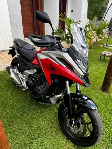 Moto extra pouca km 