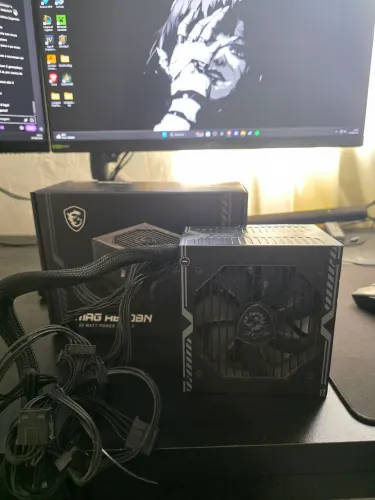 Fonte msi mag 650w 80 plus bronze.