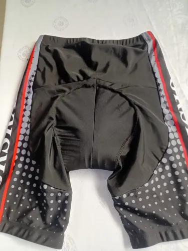 Bermudas em gel