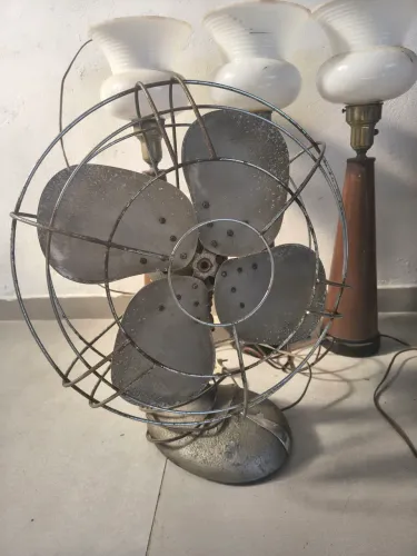 VENTILADOR antigo- funcionando - eletromar pelicano original