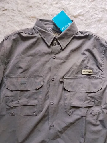 Vendo camisa Columbia manga curta, tamanho P. R$ 350