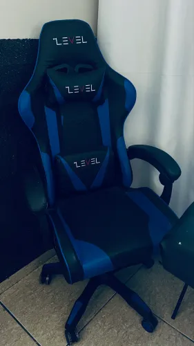 Cadeira Gamer Semi Nova 