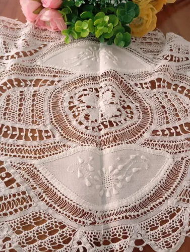 Vendo um caminho renascença perfeito de 1 m x35 'cm