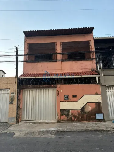 Casa Duplex no Bairro Damas