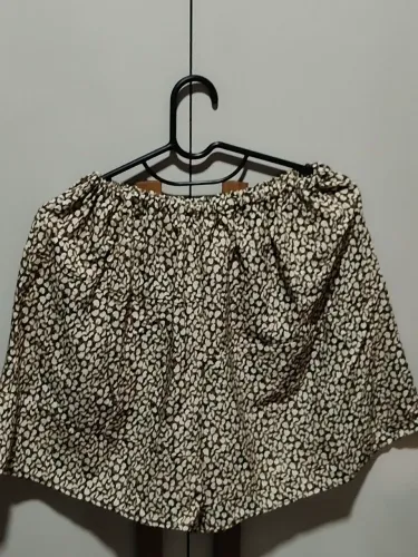 Short adulto