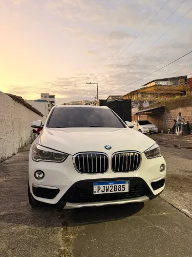 BMW X1 Sdrive 20I X-line 2.0 TB Active Flex 2016