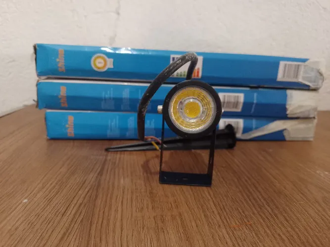 Refletor de Jardim led (Luiz morna e branco quente) )