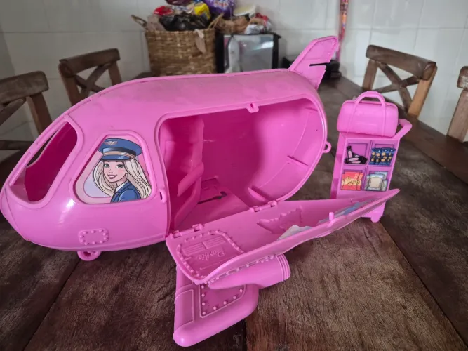 Avião rosa da Barbie brinde sandália grendene