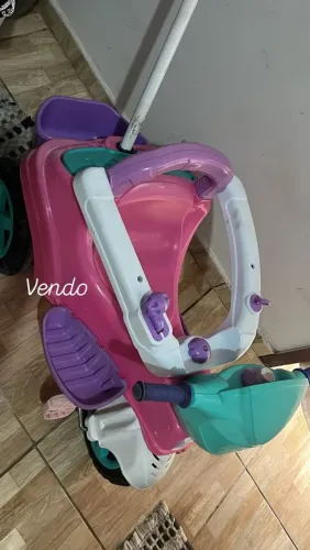 Carrinho de passeio infantil