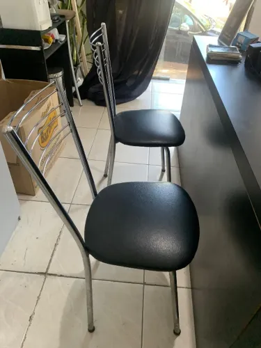 Cadeiras inox