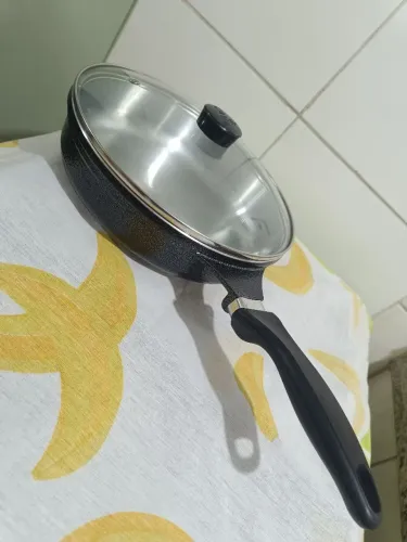 Frigideira CAVA com tampa de vidro 24 cm