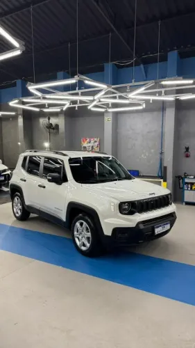 Jeep Renegade Sport T270 1.3 TB 4X2 Flex Aut. 2022
