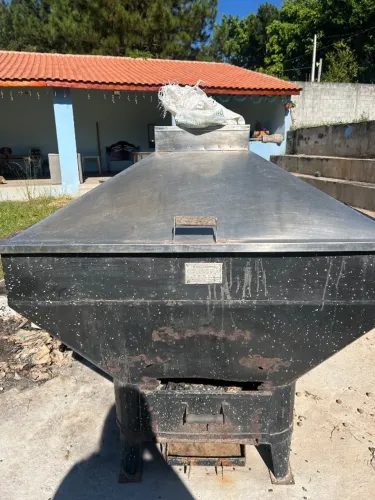 Churrasqueira A Bafo Capacidade 90 Kg Gaucha Carvão