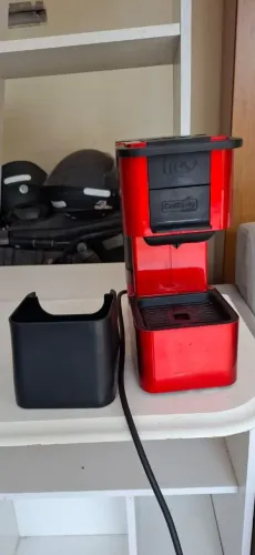 Cafeteira Espresso TRES Pop Plus Multibebidas Automática - Vermelha