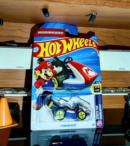 Hot Wheels Mario Kart / Standard Kart