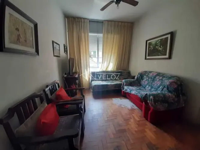 Apartamento - / Residencial / Glória