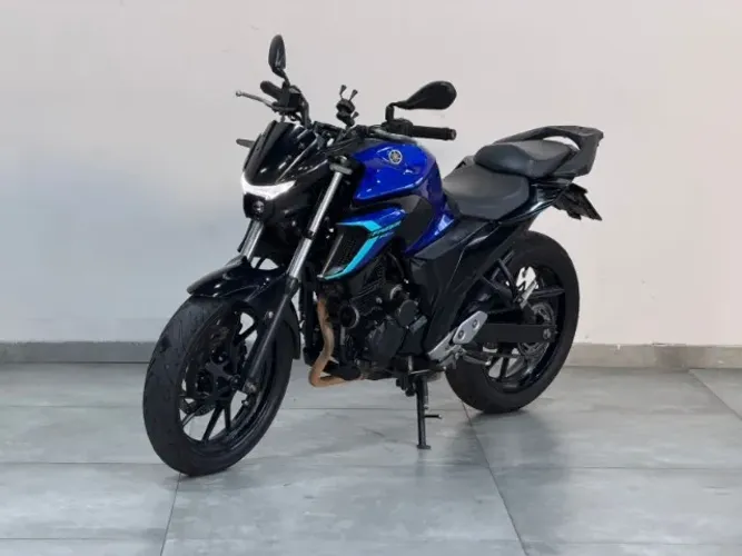 YAMAHA FZ25 FAZER 250 ABS
