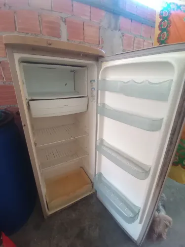 Geladeira com problema no compressor