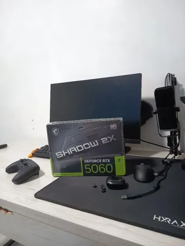 Placa de Vídeo MSI Nvidia GeForce RTX 5060 8GB 