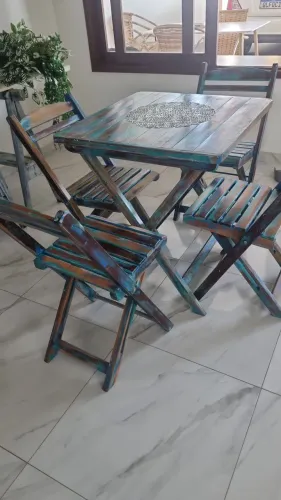 Mesas e cadeiras dobráveis pra vender logo