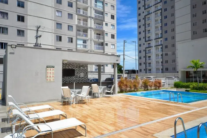 Conceito Nova Iguaçu, 2 quartos com vaga, andar alto. Móveis e Ar Split. Lazer.