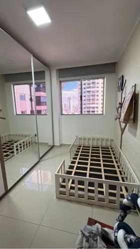 Vendo cama Motessoriana solteirão- branca!