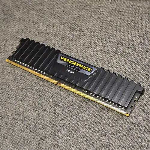 Memória RAM Corsair 16gb 3200mhz