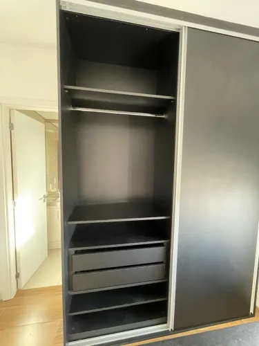 Roupeiro casal sob medida 2 portas de correr 