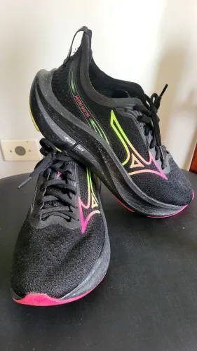 Mizuno Base One 39